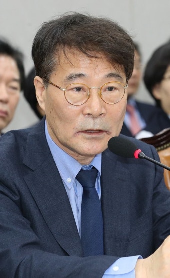 [속보]주중대사 장하성·주일대사 남관표·주러대사 이석배 내정