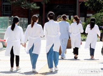 ‘의대생 구제’ 놓고 의료계-정부 평행선…“추가 시험” vs “불가”