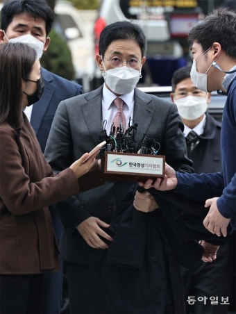 與 “손준성 신병 확보해 수사 속도 내야” 野 “영장 청구는 공수처의 정치개입”｜동아일보 與 “손준성 신병 확보해 수사 속도 내야” 野...