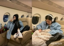 블랙핑크 제니, 비행기도 럭셔리…신발 벗고 휴식｜동아일보 블랙핑크 제니, 비행기도 럭셔리…신발 벗고 휴식