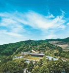 자연과 어우러진 따뜻한 추모공간… 온라인 가상현실 서비스 도입｜동아일보 자연과 어우러진 따뜻한 추모공간… 온라인 가상현실 서비스 도입