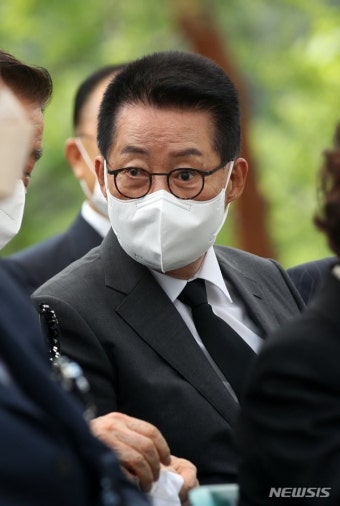 동아일보