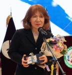 김순덕 본보 대기자 ‘올해의 여성상’｜동아일보 김순덕 본보 대기자 ‘올해의 여성상’