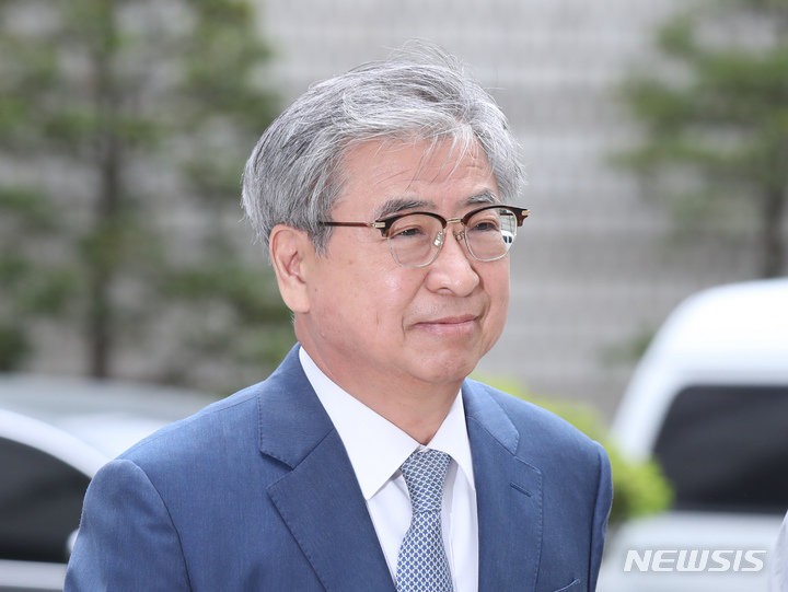 국가안보실장 신원식 내란 혐의 조사, 정진석 비서실장 소환 예정