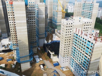 뼈대 없는 ‘순살 자이’에 건설업계 불신 확산｜동아일보 뼈대 없는 ‘순살 자이’에 건설업계 불신 확산