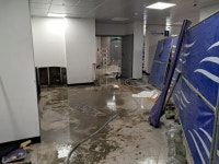 ‘개통 일주일도 안돼 누수’ 대전 중앙로 신·구 지하상가 통로｜동아일보 ‘개통 일주일도 안돼 누수’ 대전 중앙로 신·구 지하상가 통로