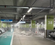 인천 송도 홈플러스 지하 2층 주차장 천장 단열재 와르르…“인명피해 없어”｜동아일보 인천 송도 홈플러스 지하 2층 주차장 천장 단열재... 