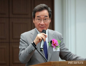 이낙연, ‘신천지 연관설’ 주장 유튜버에 5000만원 소송｜동아일보 이낙연, ‘신천지 연관설’ 주장 유튜버에 5000만원 소송