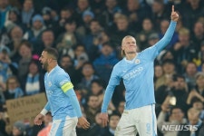 ‘홀란 멀티골’ 맨시티, 영보이스 3-0 꺾고 UCL 16강 확정｜동아일보 ‘홀란 멀티골’ 맨시티, 영보이스 3-0 꺾고 UCL 16강 확정