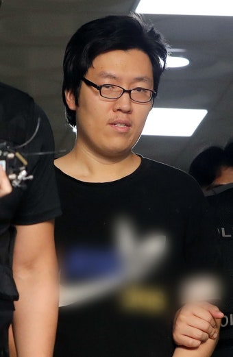 ‘신림동 등산로 살인’ 최윤종…1심 ‘무기징역’ 불복해 항소｜동아일보 ‘신림동 등산로 살인’ 최윤종…1심 ‘무기징역’ 불복해 항소