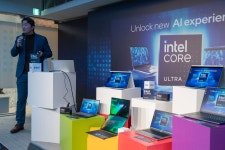 인텔, `AI PC 쇼케이스`로 소비자 위한 생성형 AI 이해 돕는다｜동아일보 인텔, AI PC 쇼케이스로 소비자 위한 생성형 AI 이해 돕는다