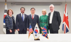 현대건설, 英원자력청과 MOU｜동아일보 현대건설, 英원자력청과 MOU