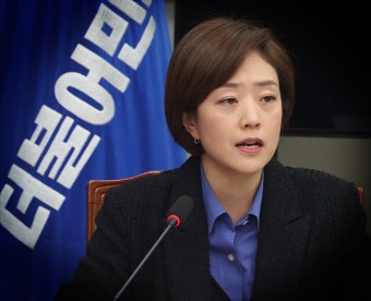 ‘광진을’ 고민정, 진보 박대희와 후보 단일화…“尹정권 폭정 심판”｜동아일보 ‘광진을’ 고민정, 진보 박대희와 후보 단일화…“尹정권...