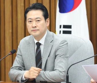 장동혁 “이재명 ‘2번 집에서 쉬라’ 발언, 갈라치기 망언”｜동아일보 장동혁 “이재명 ‘2번 집에서 쉬라’ 발언, 갈라치기 망언”