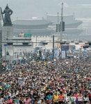 마라톤 축제, 서울의 봄을 열다｜동아일보 마라톤 축제, 서울의 봄을 열다