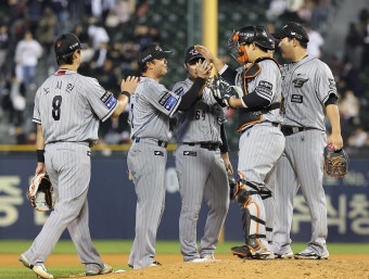 한화, 17일만에 연승 도전… 마침 선발은 ‘KBO 100승 도전’ 류현진｜동아일보 한화, 17일만에 연승 도전… 마침 선발은 ‘KBO 100승...
