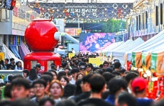 “미식가들 모여라”… 양동시장 통맥축제 개막｜동아일보 “미식가들 모여라”… 양동시장 통맥축제 개막