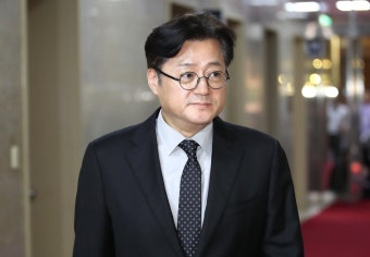 홍익표 “2일 본회의서 채상병 특검 처리 안 되면 의장 순방 못 가”｜동아일보 홍익표 “2일 본회의서 채상병 특검 처리 안 되면 의장 순방 못 가”