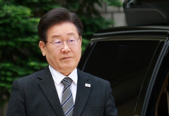 檢 “이재명, 법정 밖에서도 거짓말”…李 “문서 짜깁기 수사”｜동아일보 檢 “이재명, 법정 밖에서도 거짓말”…李 “문서 짜깁기 수사”