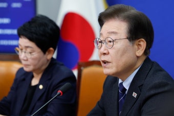 이재명 “대북확성기 재개 유치해…남북, 치킨게임 중단하라”｜동아일보 이재명 “대북확성기 재개 유치해…남북, 치킨게임 중단하라”