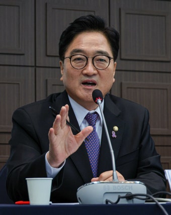 ‘청문회 거칠다’ 지적에, 우원식 “그런 면 있다”… 고압적... ‘청문회 거칠다’ 지적에, 우원식 “그런 면 있다”… 고압적 野위원에 일침