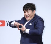 슈주 신동 “SM 주식 고점서 팔아 유엔빌리지 입성”｜동아일보 슈주 신동 “SM 주식 고점서 팔아 유엔빌리지 입성”