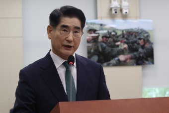 김용현 “대통령실 용산 이전, 역대 대통령 실패하고 尹은 성공”｜동아일보 김용현 “대통령실 용산 이전, 역대 대통령 실패하고 尹은 성공”