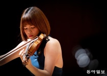 이지윤 “11년 동안의 음악적 성장 보여드립니다”｜동아일보 이지윤 “11년 동안의 음악적 성장 보여드립니다”