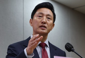 오세훈 ‘명태균 의혹’ 정면반박…“여론조사 의뢰하거나 결과 받은 적 없다”｜동아일보 오세훈 ‘명태균 의혹’ 정면반박…“여론조사...