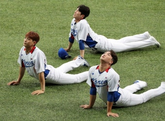 ‘예비 빅리거’ 김혜성, 절친 이정후와 MLB 맞대결…6월14일 첫 만남｜동아일보 ‘예비 빅리거’ 김혜성, 절친 이정후와 MLB 맞대결...