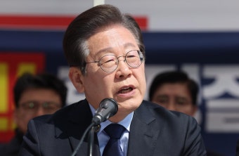 이재명, 대장동 재판 4차례 연속 불출석… 법원 “강제조치 고민 중”｜동아일보 이재명, 대장동 재판 4차례 연속 불출석… 법원 “강제조치...