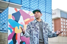 제이슨 아티엔자와 손잡은 워커힐 호텔앤리조트… ‘조이 위드 아트’(Joy with Art)｜동아일보 제이슨 아티엔자와 손잡은 워커힐...