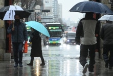 경기도 ‘호우 대비’ 재난안전본부 비상 2단계 선제 가동｜동아일보 경기도 ‘호우 대비’ 재난안전본부 비상 2단계 선제 가동