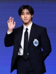 스키즈 한, 1억 기부 “생일 의미있는 나눔”｜동아일보 스키즈 한, 1억 기부 “생일 의미있는 나눔”