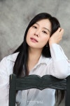김현주·연상호 네 번째 호흡…영화 ‘실낙원’ 12월 촬영｜동아일보 김현주·연상호 네 번째 호흡…영화 ‘실낙원’ 12월 촬영