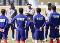 ‘가시밭길’ 이민성호, 사우디·카타르와 한 조…여자축구는 북한｜동아일보 ‘가시밭길’ 이민성호, 사우디·카타르와 한 조…여자축구는 북한