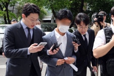 ‘양정원 수사 무마 의혹’ 前 강남서 수사팀장 구속｜동아일보 ‘양정원 수사 무마 의혹’ 前 강남서 수사팀장 구속