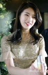 [동아포토]‘미의 여신’ 수지, 미소수지~｜스포츠동아 [동아포토]‘미의 여신’ 수지, 미소수지~