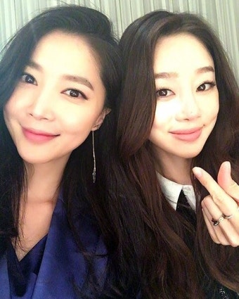 최여진 “정음이 너무 예뼜어” 오윤아와 결혼식 인증샷 공개 : 스포츠동아 최여진 “정음이 너무 예뼜어” 오윤아와 결혼식 인증샷 공개