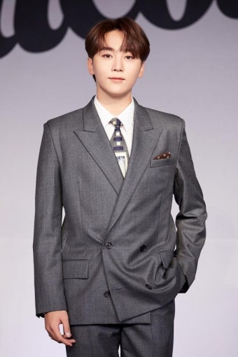 [DA포토]세븐틴 승관, 지적이야~｜스포츠동아 [DA포토]세븐틴 승관, 지적이야~