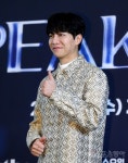 이승기, 모두를 속인 가발 착용~ [포토] : 스포츠동아 이승기, 모두를 속인 가발 착용~ [포토]