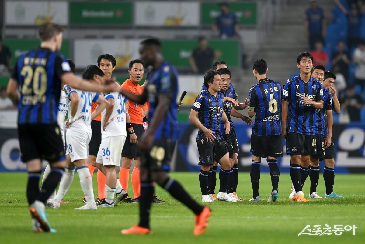인천 유나이티드, 수원 삼성에 2-0 승리…2연승 달성으로 각오 다졌다