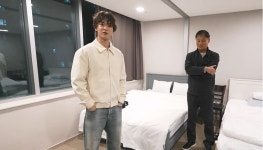 샤이니 민호, 18년 만에 마주한 아버지의 삶…숙소서 눈시울 붉혔다 (나혼산)｜스포츠동아 샤이니 민호, 18년 만에 마주한 아버지의 삶…숙소서... 