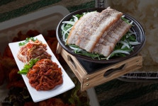 【식사권】부산 홍대칼국수와족발(서면점) | 트립닷컴