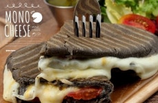 모노치즈 홍대점 - 치즈 베이글 맛집 | 트립닷컴