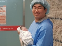 2019년 기해년 첫둥이는 자연분만으로 태어난 2.93㎏ 여자아이｜동아일보 2019년 기해년 첫둥이는 자연분만으로 태어난 2.93㎏ 여자아이