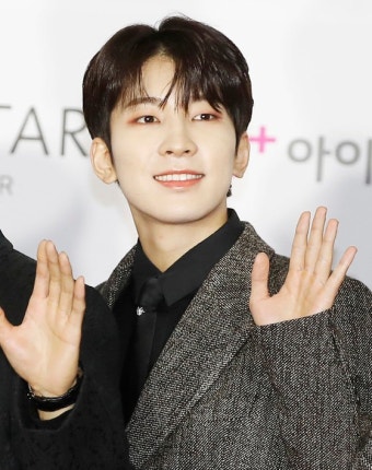 세븐틴 원우, 코로나19 확진 “접촉했던 호시는 음성”｜동아일보 세븐틴 원우, 코로나19 확진 “접촉했던 호시는 음성”