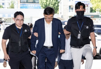 화성 아리셀 공장 화재로 23명 사망...아리셀 대표 징역 20년 구형