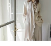 셀럽들의 선택, DINT - E2205 브이넥 슬리브리스 셀럽들의 선택, DINT