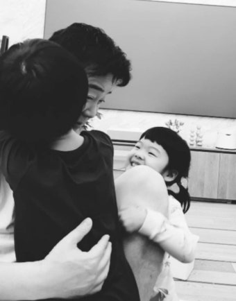 올해만 성금 2억 상당 기탁한 '백종원' 소유진, '슈돌' 출연료도 전액 기부 | 디스패치 | 뉴스는 팩트다! 올해만 성금 2억 상당 기탁한 '백종원...